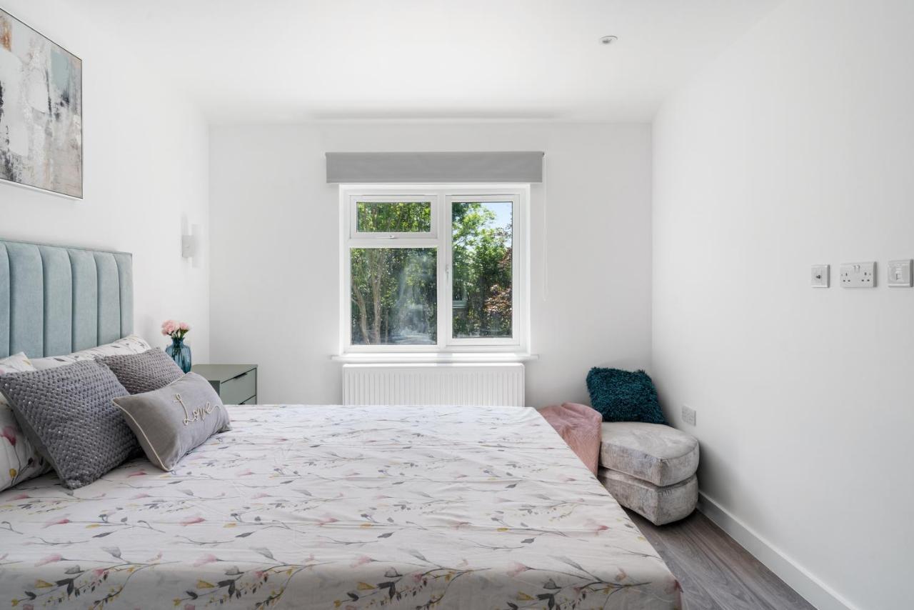Apartment Newly Refurbished 2 Bed Flat Mill Hill